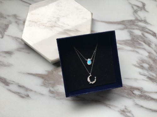 微鑲不規則月亮, 月亮石頸鏈套裝 (兩件套) - Micro Inlay Zircon moon charm with moonstone necklace set (set of two) #10007